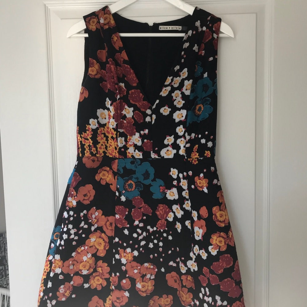 Alice + Olivia